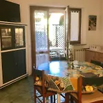 Appartamento Trilocale Vicino Alla Spiaggia