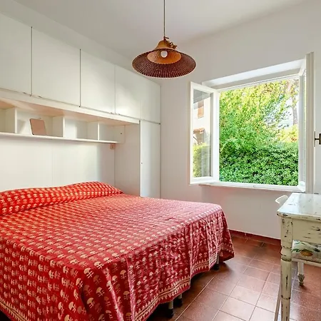 Apartment Trilocale Vicino Marina di Campo